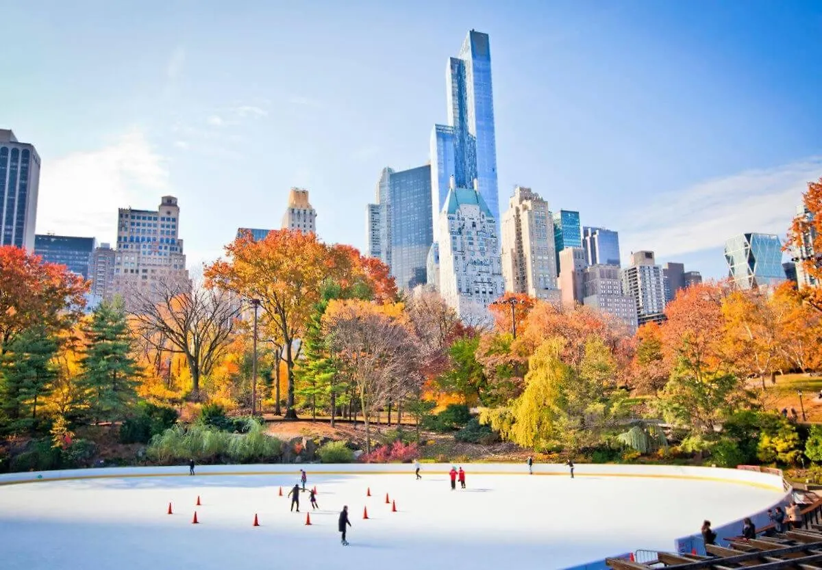 Near Time Square Stay In New York City, Columbus Circle And Health Kitchen